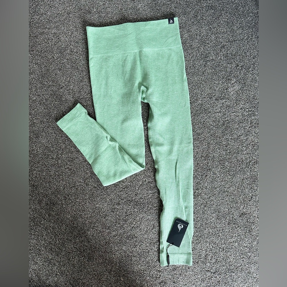 Ryderwear seamless leggings NWT